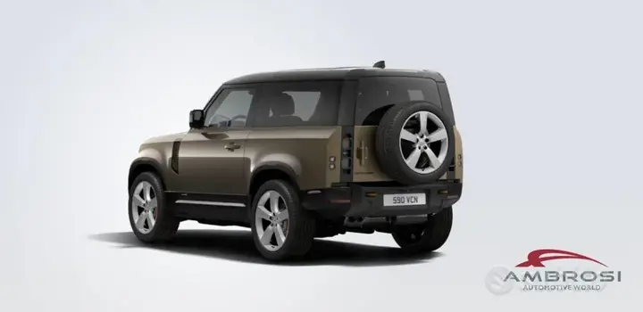 Land Rover Defender 2026 photo 3