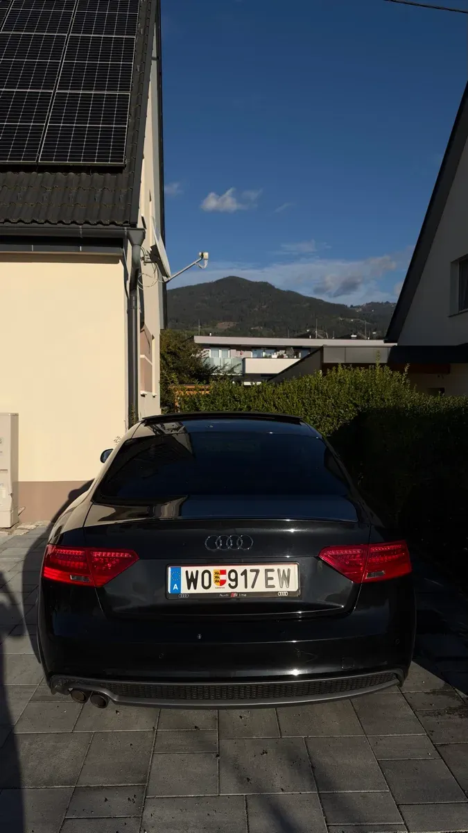 Audi A5 2012 photo 3