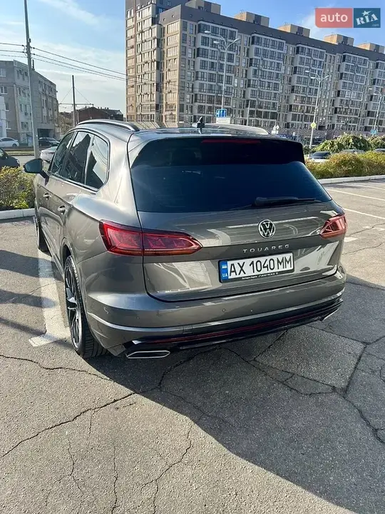 Volkswagen Touareg 2023 photo 5