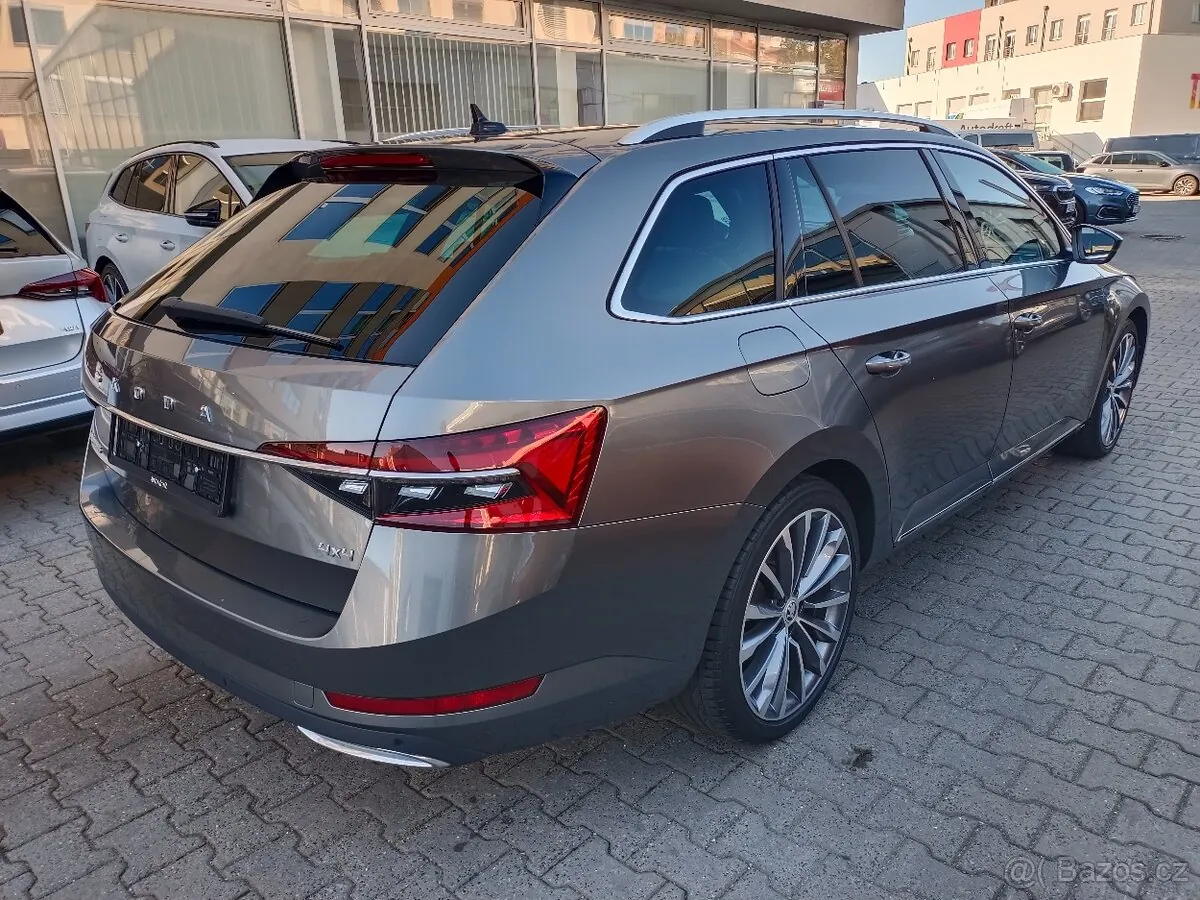 Skoda Superb 2023 photo 4