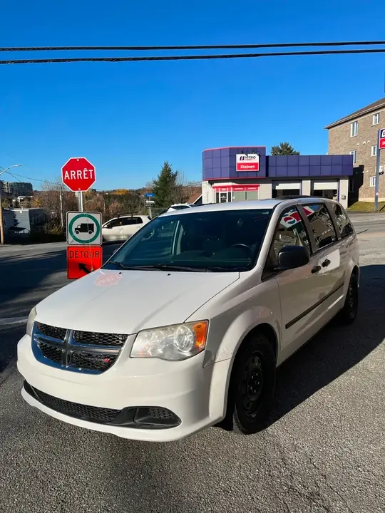 Dodge Grand Caravan 2014 photo 4