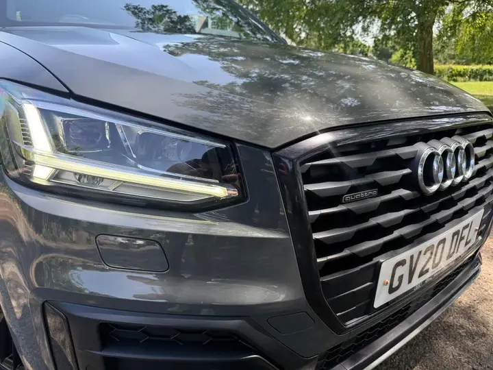 Audi Q2 2020 photo 2