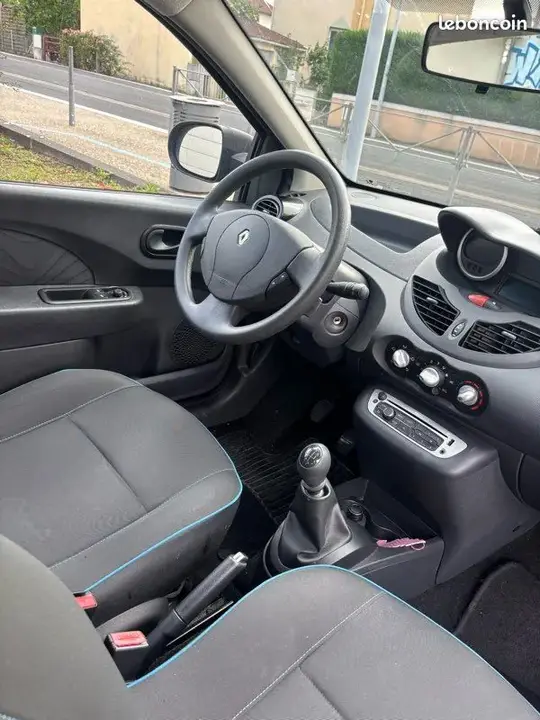 Renault Twingo 2012 photo 3