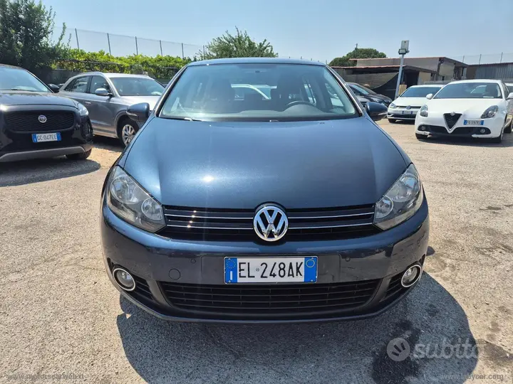 Volkswagen Golf 2012 photo 2