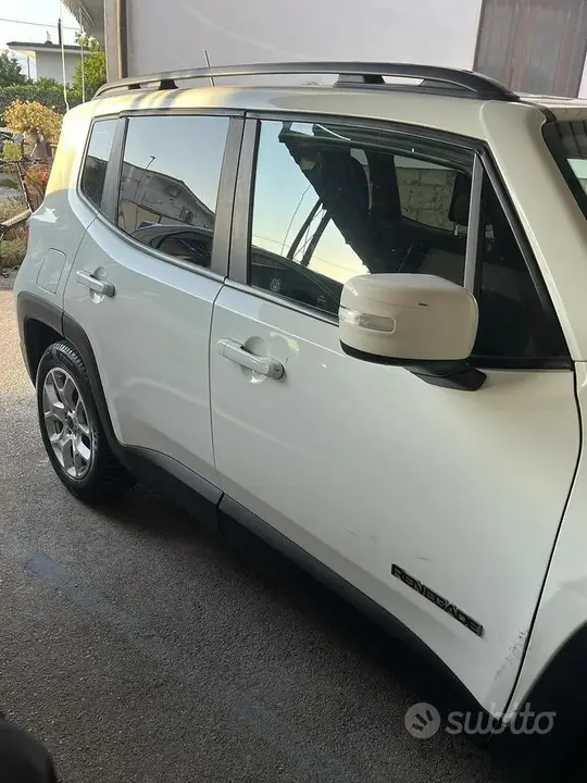 Jeep Renegade 2015 photo 3