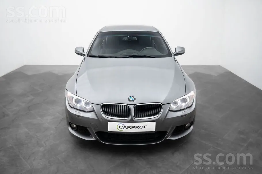 BMW 325 I 2011 photo 4