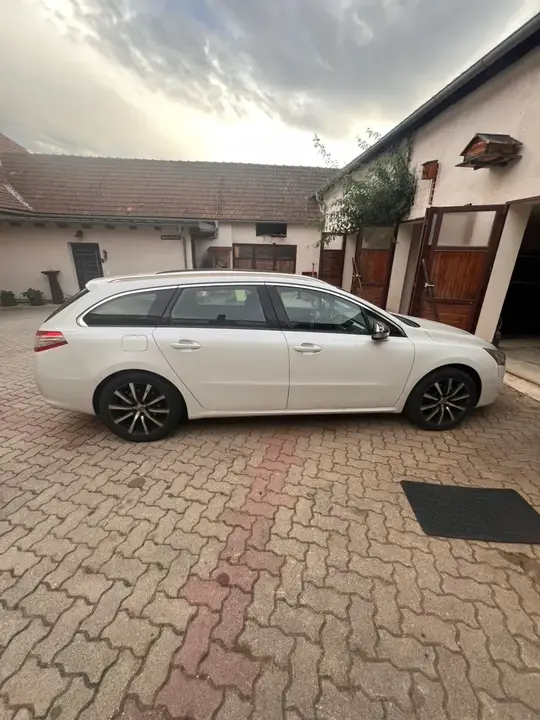 Peugeot 508 2013 photo 2