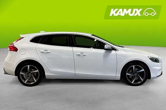 Volvo V40 2016 photo 2