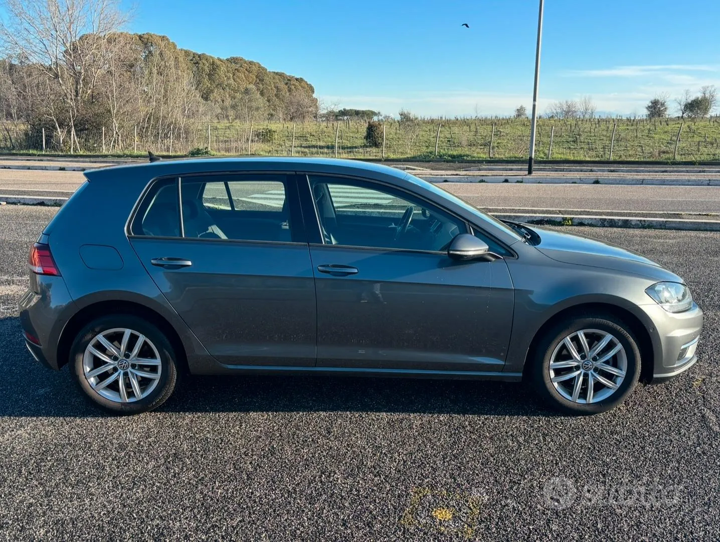 Volkswagen Golf 2018 photo 2