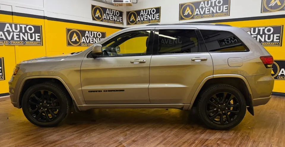 Jeep Grand Cherokee 2020 photo 2
