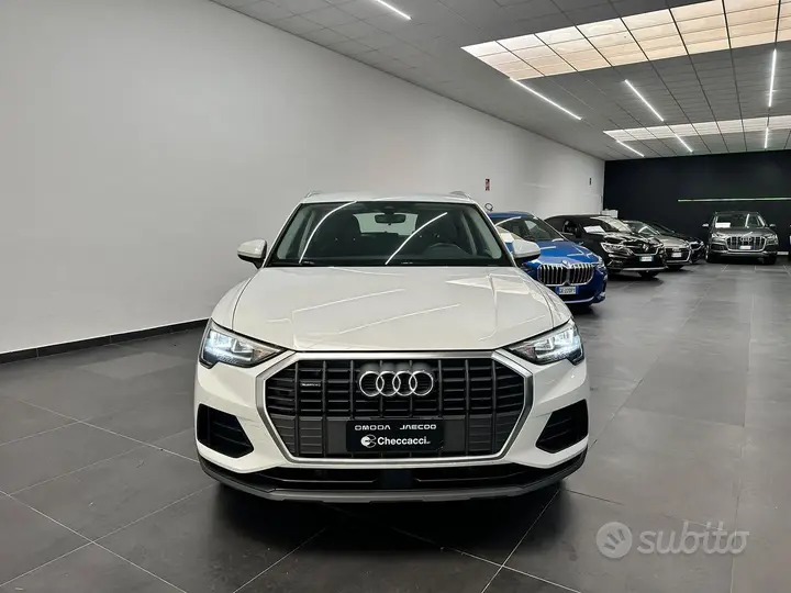 Audi Q3 2022 photo 3