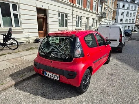 Citroen C1 2010 photo 4
