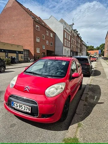 Citroen C1 2010 photo 2