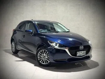 Mazda 2 2023 photo 2