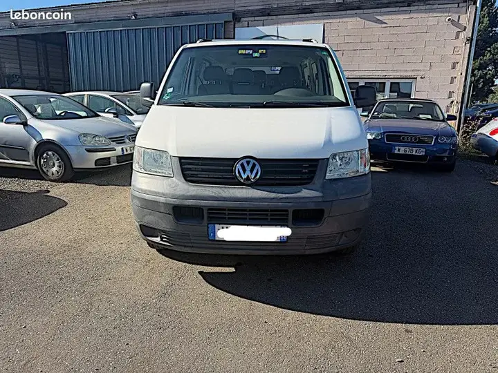 Volkswagen Multivan 2006 photo 2