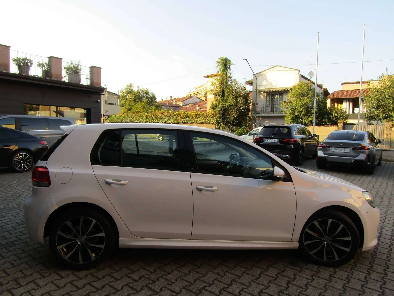Volkswagen Golf 2011 photo 5