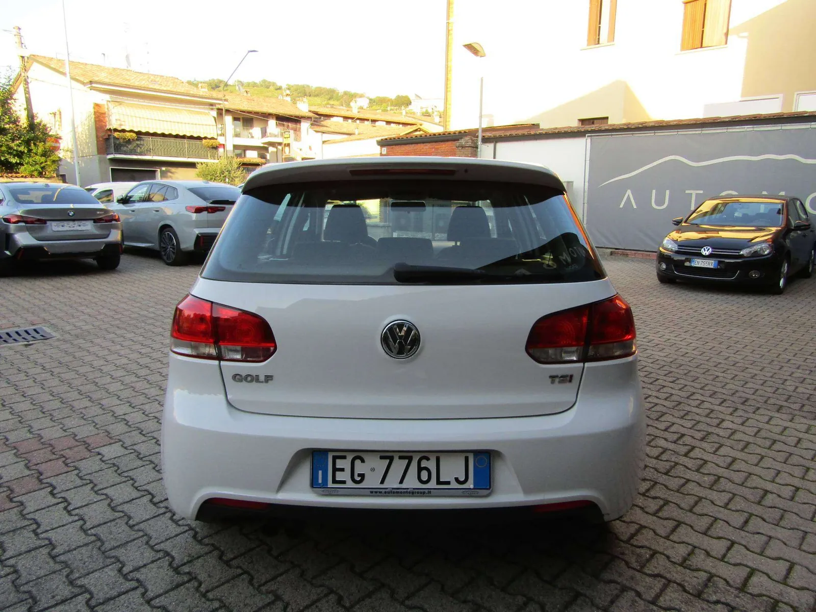 Volkswagen Golf 2011 photo 4