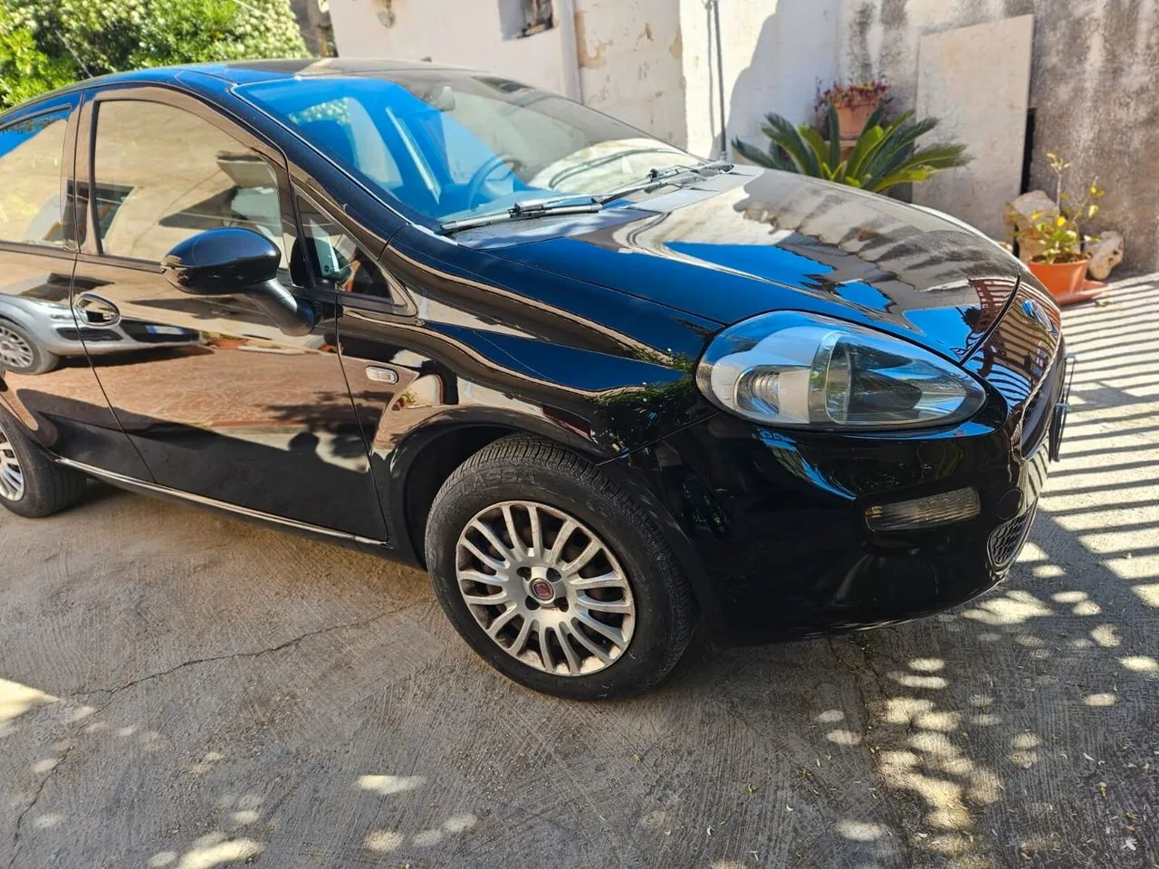 Fiat Punto 2014 photo 2
