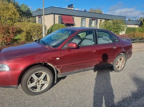 Audi A4 1999 photo 3