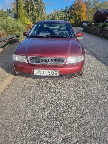 Audi A4 1999 photo 4