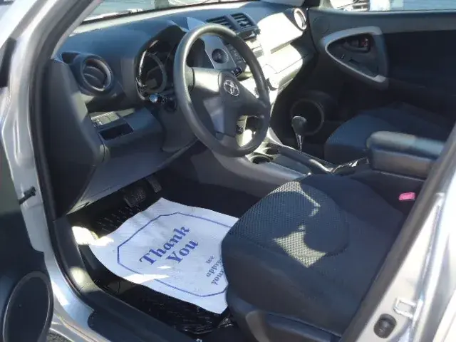 Toyota Rav4 2008 photo 5