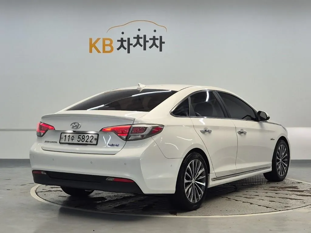 Hyundai Sonata 2016 photo 3