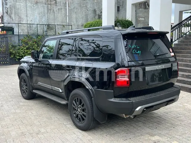 Toyota Land Cruiser Prado 2026 photo 4