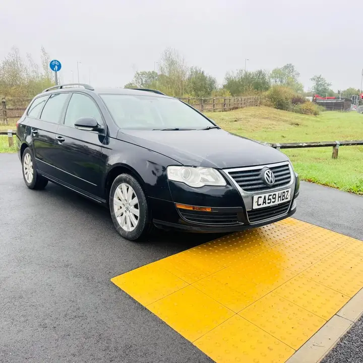 Volkswagen Passat 2010 photo 3