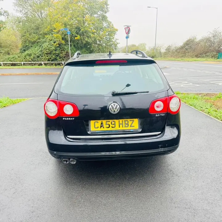 Volkswagen Passat 2010 photo 5