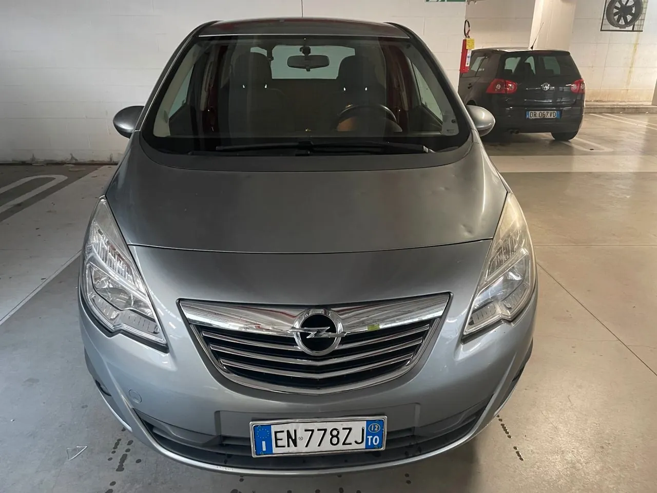 Opel Meriva 2012 photo 2
