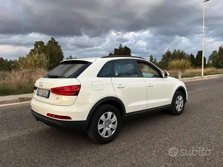 Audi Q3 2014 photo 2