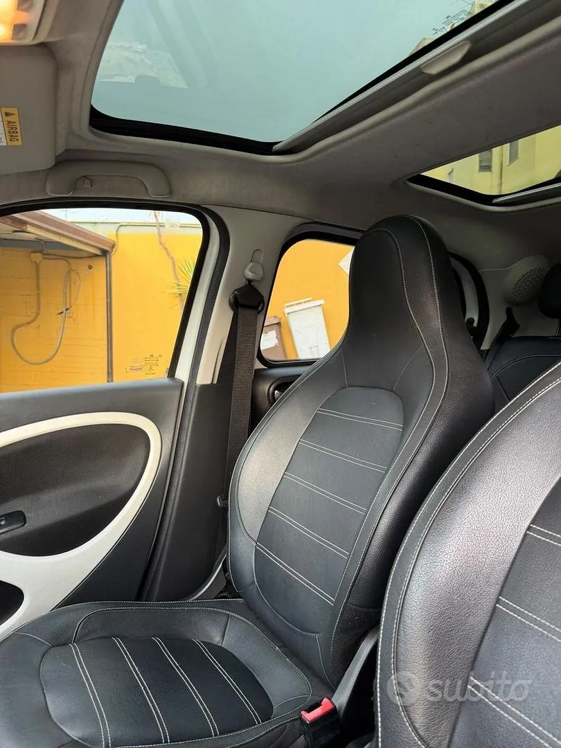 Smart Forfour 2015 photo 5