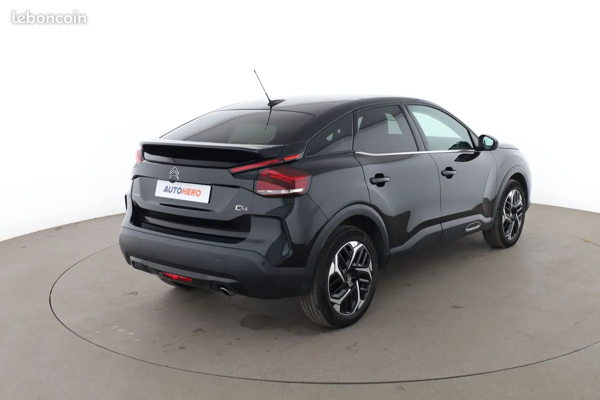 Citroen C4 2022 photo 3