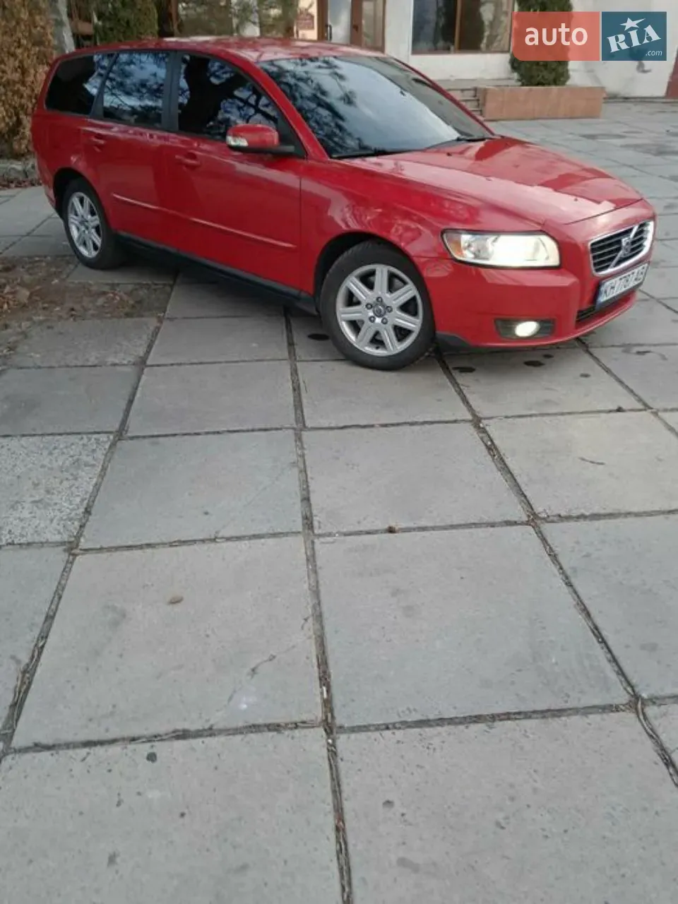 Volvo V50 2009 photo 2