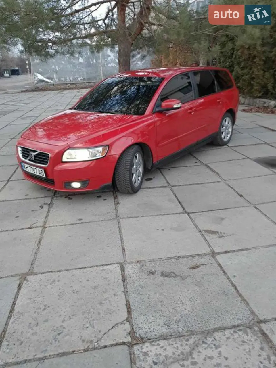 Volvo V50