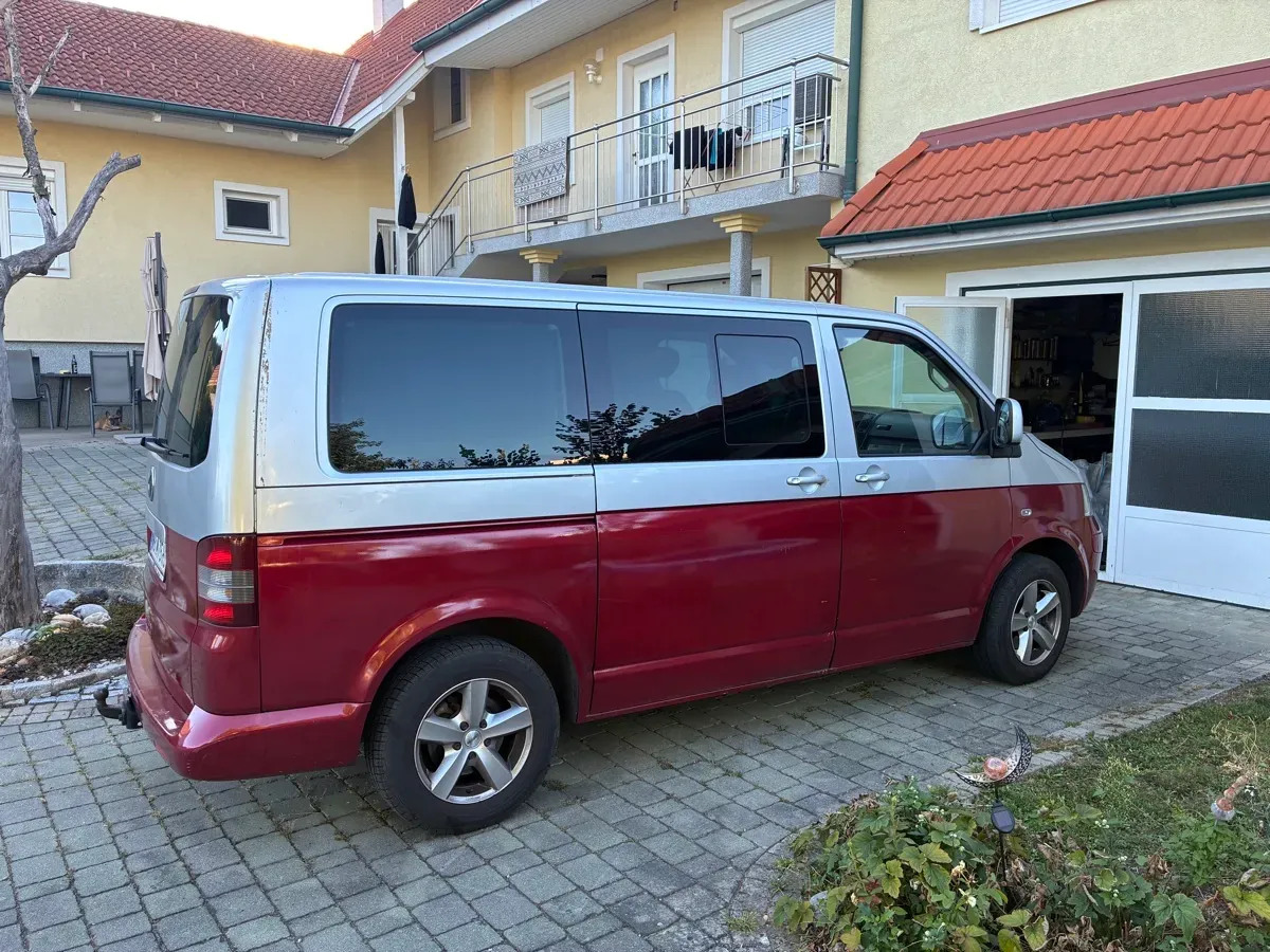 Volkswagen Multivan 2006 photo 3