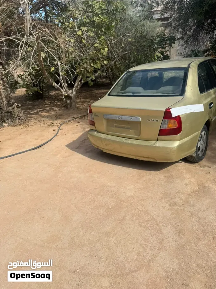 Hyundai Verna 2002 photo 5