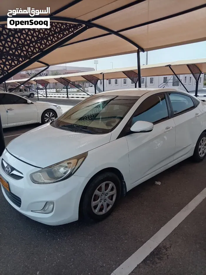 Hyundai Accent 2015 photo 5