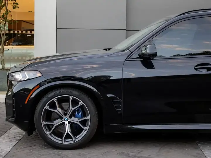 BMW X5 2024 photo 2