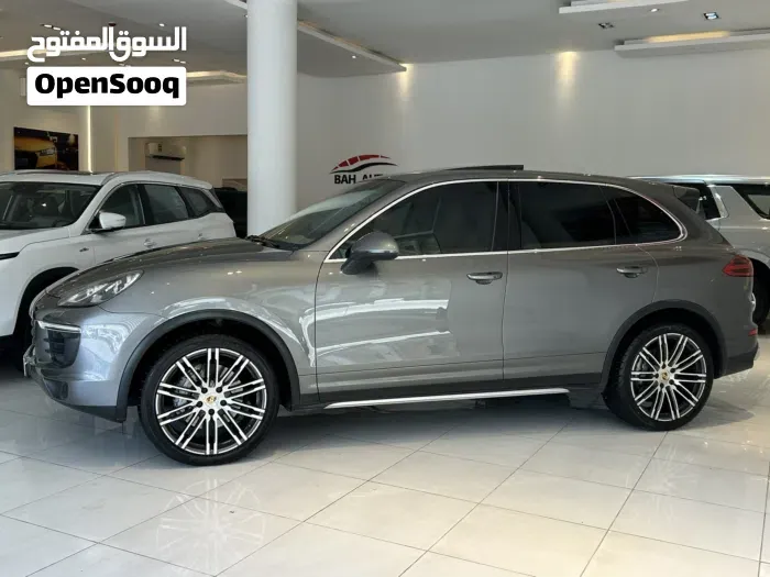 Porsche Cayenne S 2016 photo 2