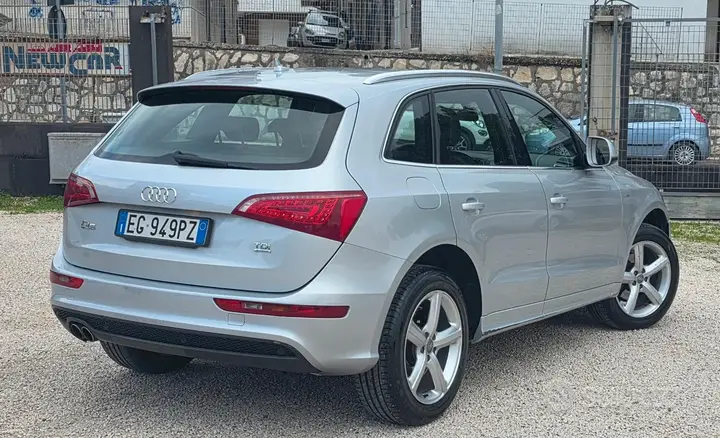 Audi Q5 2011 photo 3