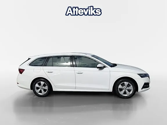 Skoda Octavia 2023 photo 2