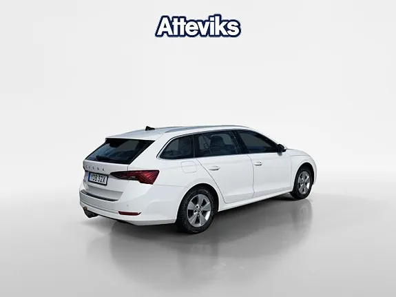 Skoda Octavia 2023 photo 3