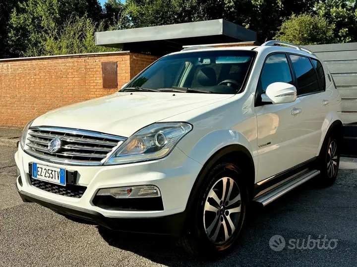 KG Mobility Rexton