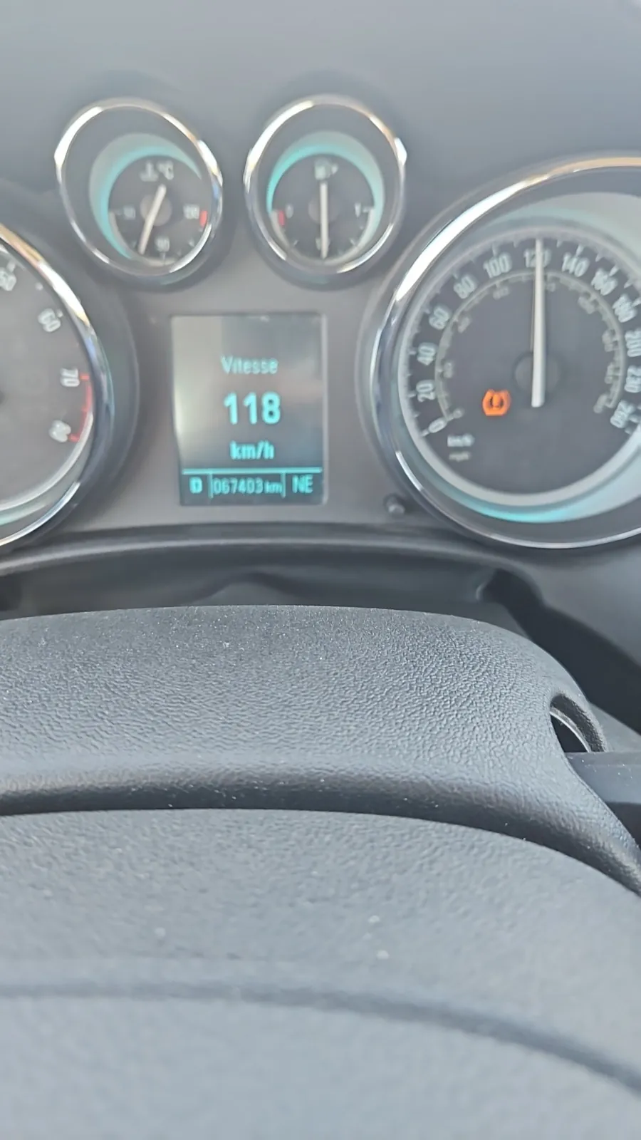 Buick Verano 2016 photo 2