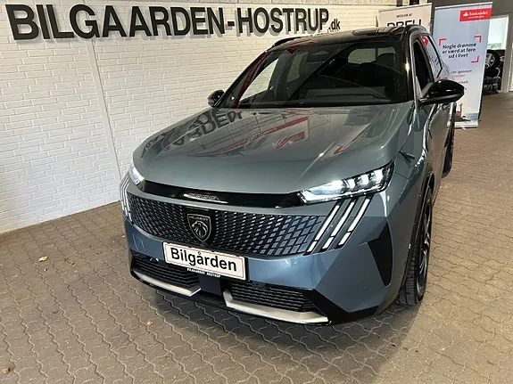 Peugeot E-5008