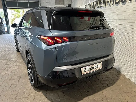 Peugeot E-5008 2025 photo 3