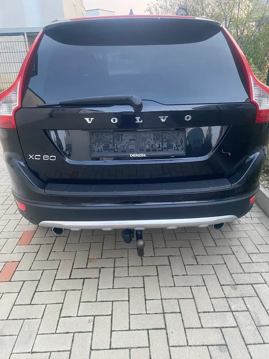 Volvo Xc60 2010 photo 2