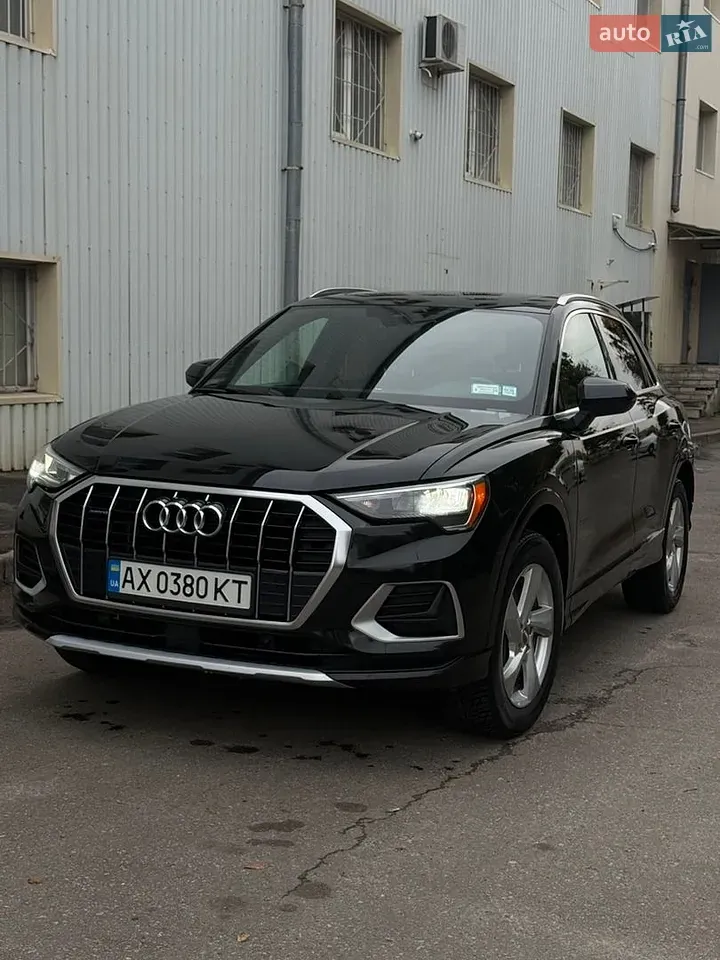 Audi Q3