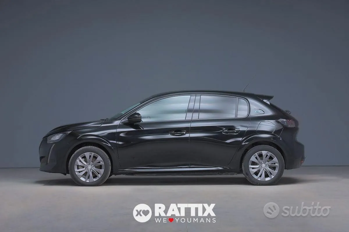 Peugeot 208 2023 photo 2